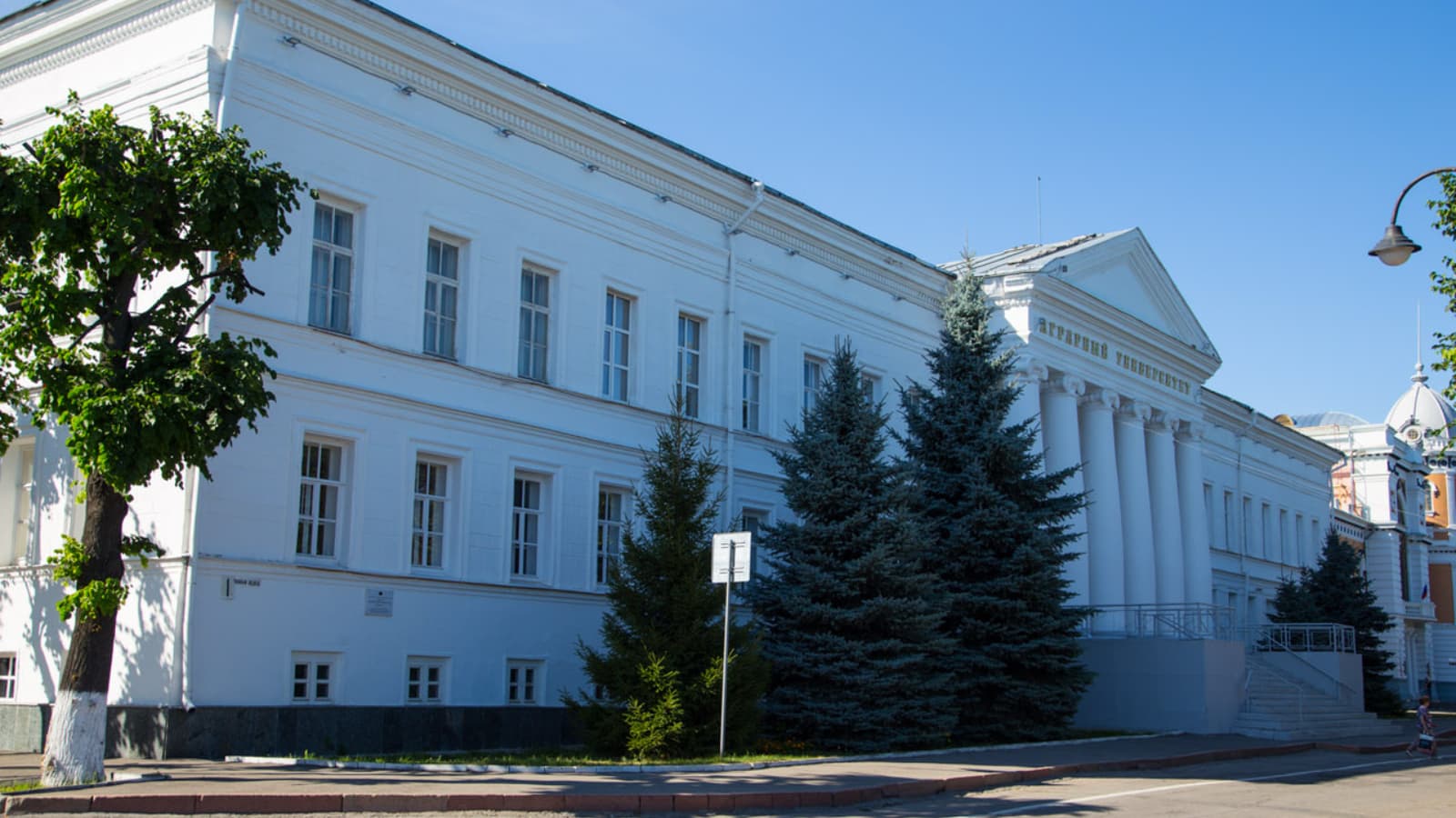 Колобок у аграрного университета — точка маршрута «Квест Колобка»