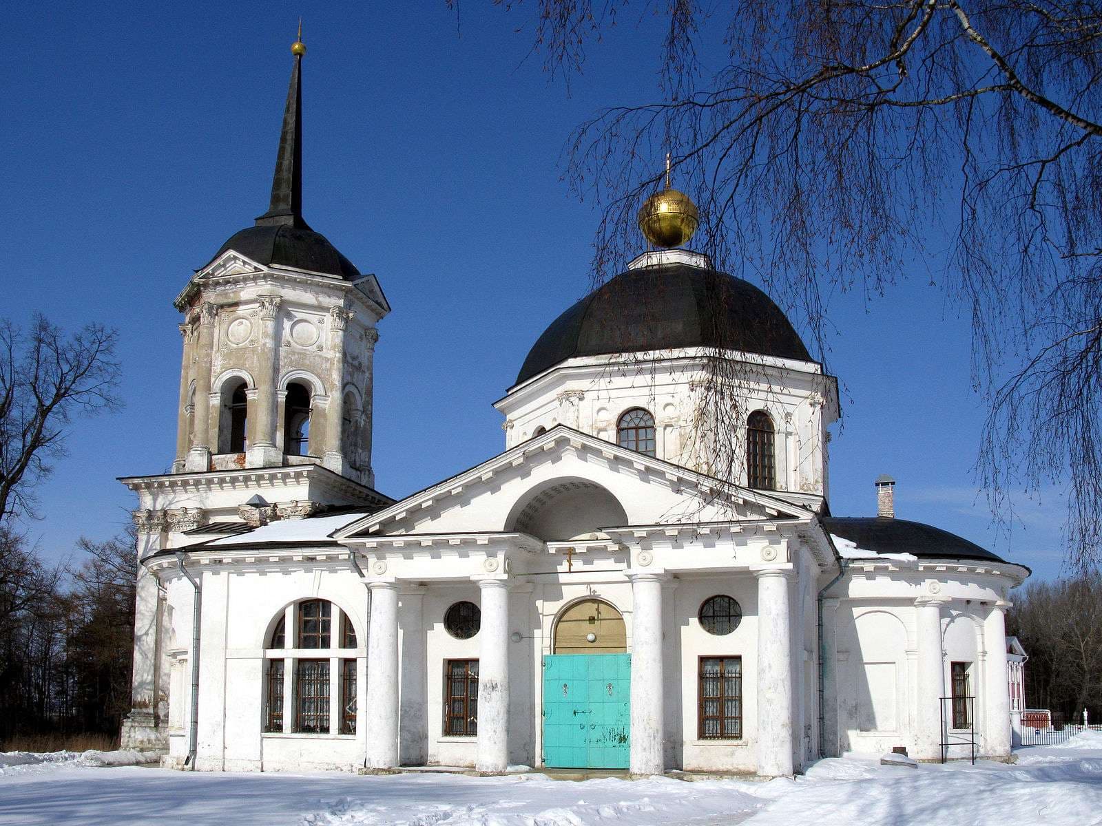Церковь Иоана Предтече — точка маршрута «Русский Версаль»