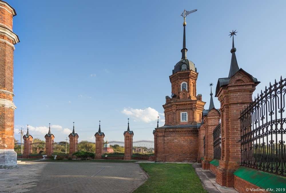 Ограда — точка маршрута «Волоколамский кремль»