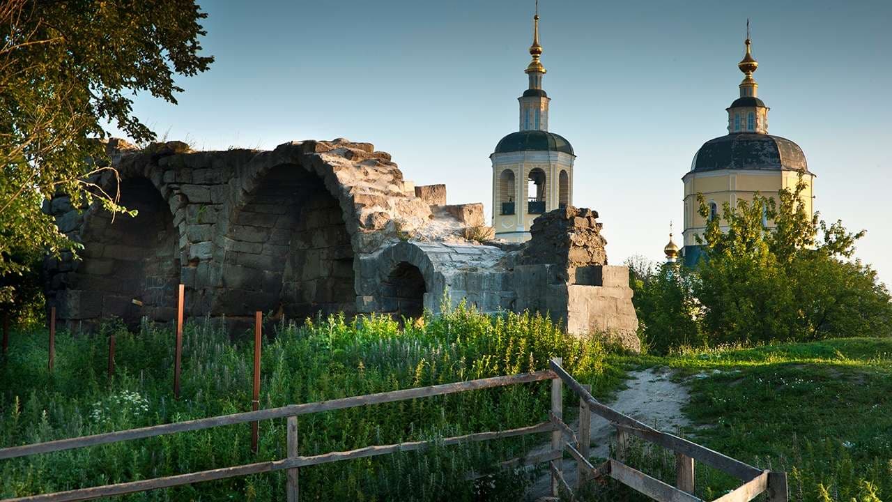 Серпуховский кремль — точка маршрута «Прогулка по Серпухову»