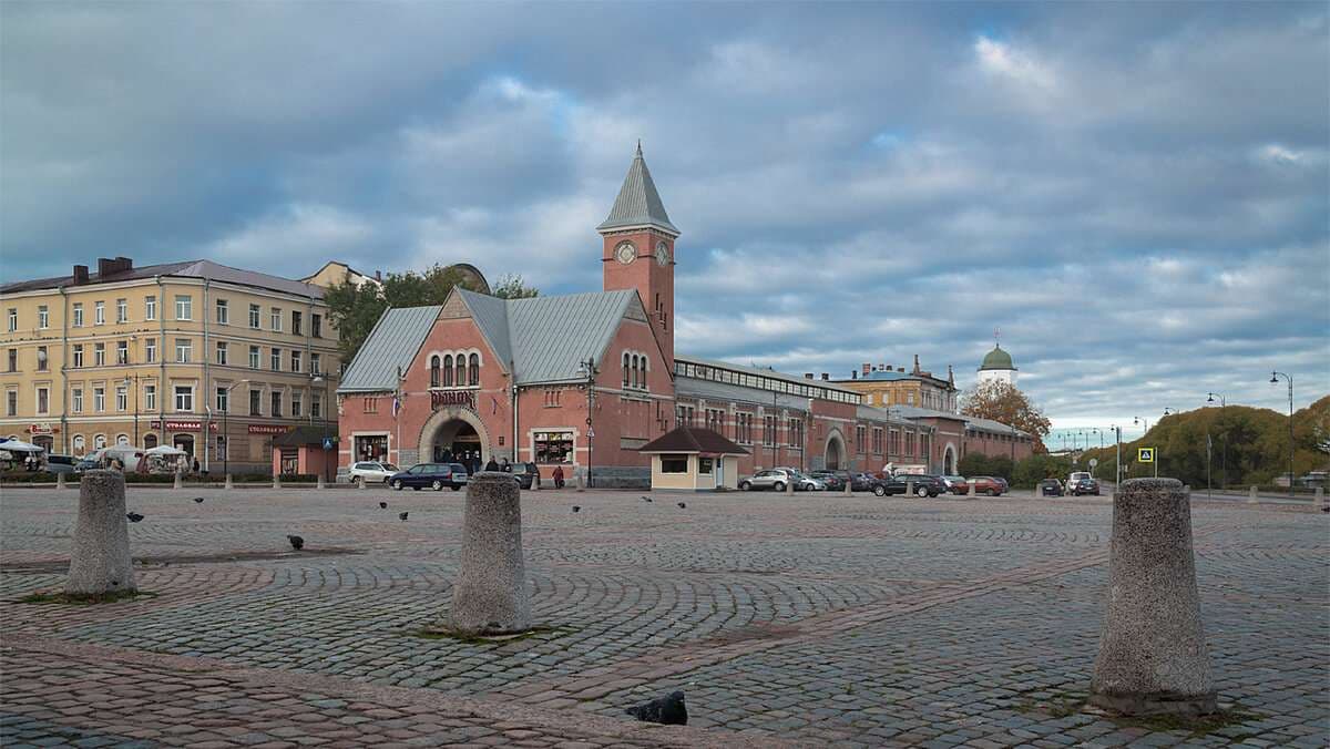 Рыночная площадь — точка маршрута «Архитектурные контрасты Выборга»