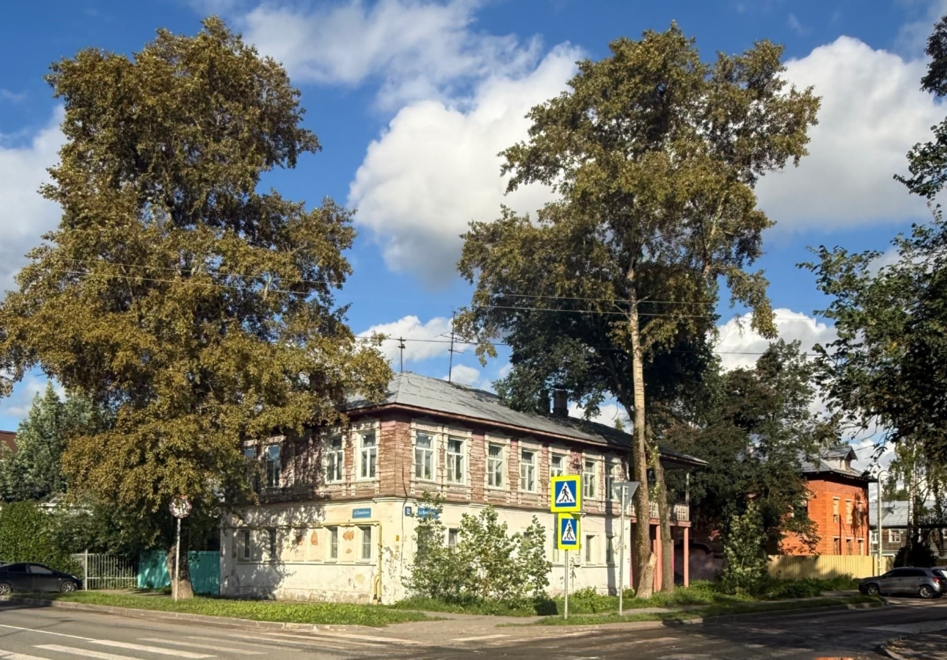 Дом чиновника Скворцова на Маяковского, 12 — точка маршрута «Есенинская Вологда»