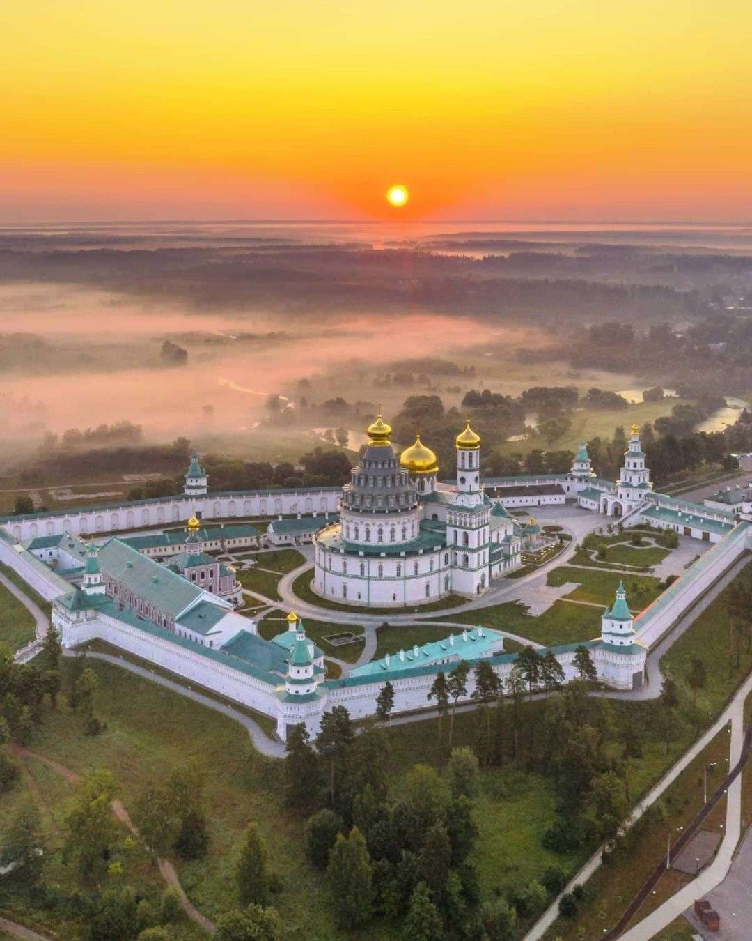Ново-Иерусалимский монастырь — точка маршрута «Подмосковная Палестина»